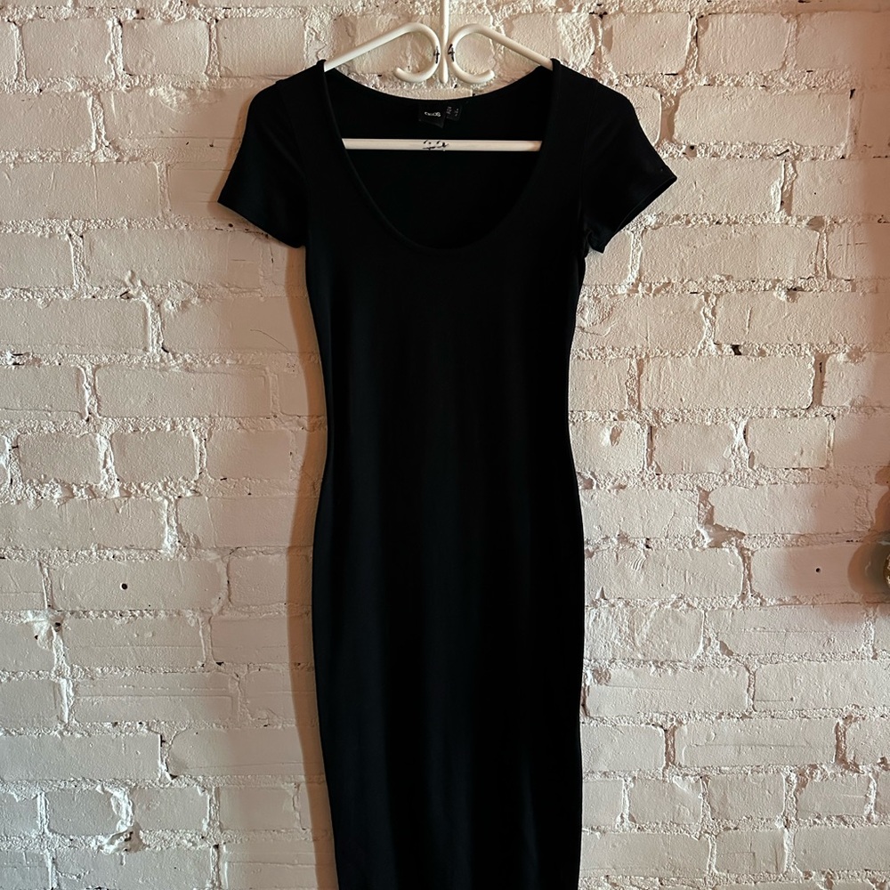 ASOS Black Scoop Neck Midi Bodycon Dress minimalist office siren